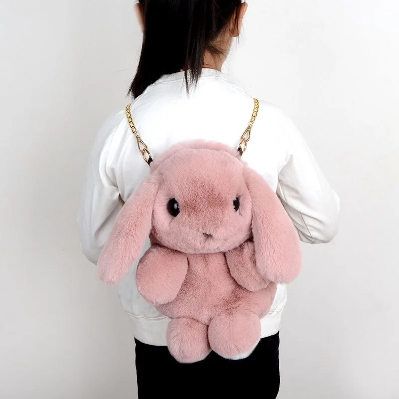 В наличии милая пушистая маленькая сумка с помпонами в виде кролика на цепочке