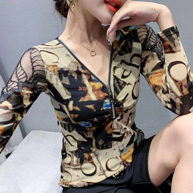 

Harajuku Fall Winter European Clothes T-Shirt Chic Sexy V-Neck Zipper Patchwork Mesh Print Women Tops 동대문 Tees Dropshipping