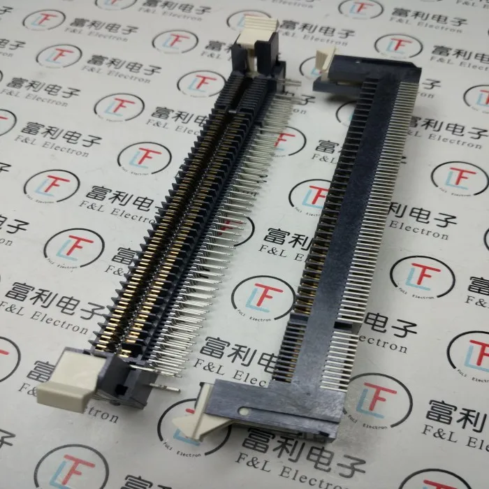 

2pcs/lot 878181011 0878181011 87818-1011 164P 1.27MM Connector