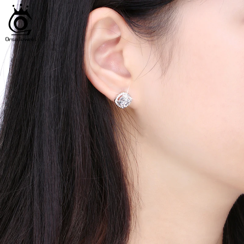ORSA JEWELS 1ct Подушка огранка многоцветный Цирконий Кристалл серьги гвоздики для девочек модные ювелирные изделия без содержания никеля OE149