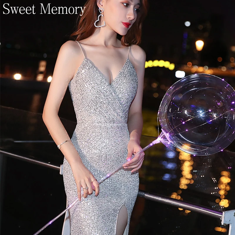 

Shining Sequined Floor Length Gown 2021 Silver Long Evening Dress Sweet Memory Spaghetti Strap Formal V Neck Mermaid Party Robe