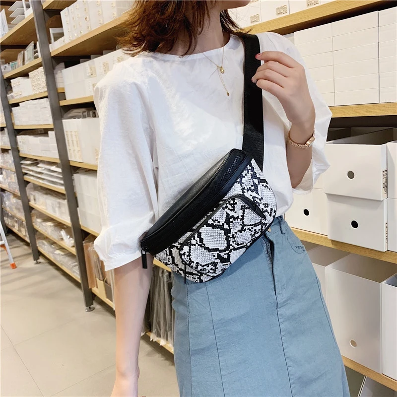 Змеиная модная женская поясная сумка короткая нагрудная на молнии для женщин