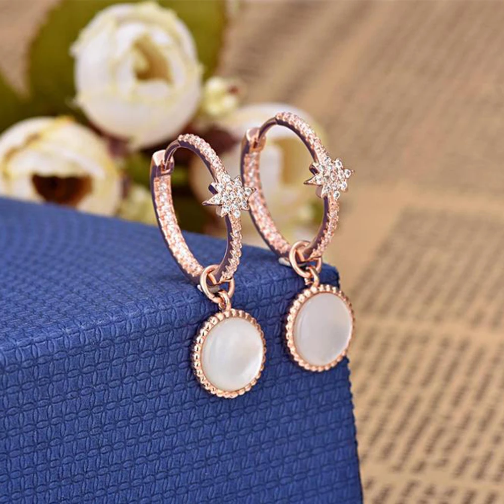 

2020 Original 1: 1 High Quality Cubic Zirconia Bamboo Coral Necklace Mother European Women Fashion Glamour Jewelry