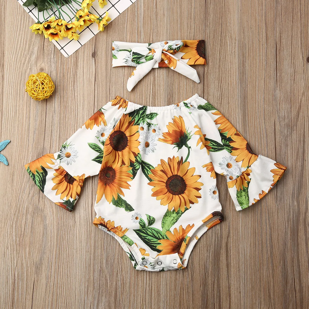 Боди с длинными рукавами и цветочным рисунком для маленьких девочек комбинезон