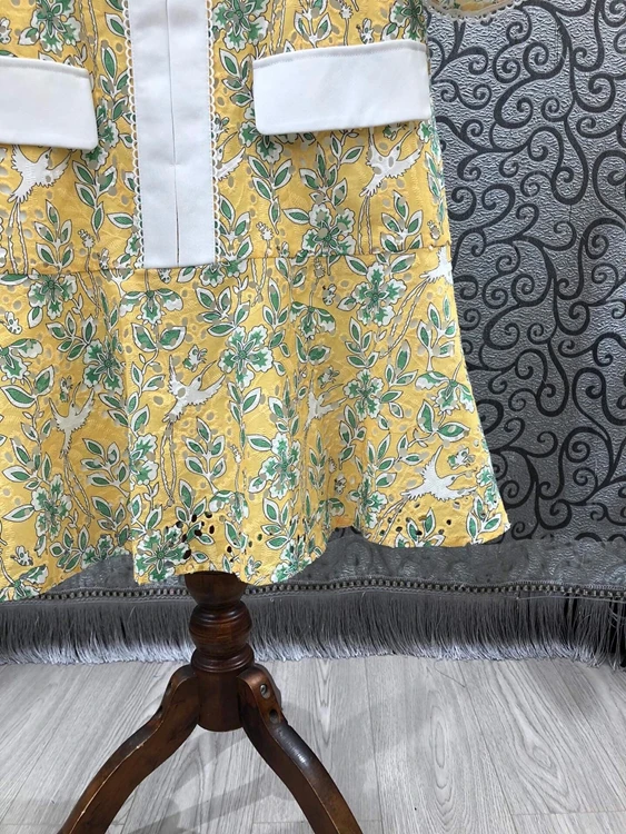 

Fashion 2021 Spring Style Dress High Quality Women Turn-down Collar Green Leaves Print Pocket Deco Casual Cotton Dress Yellow