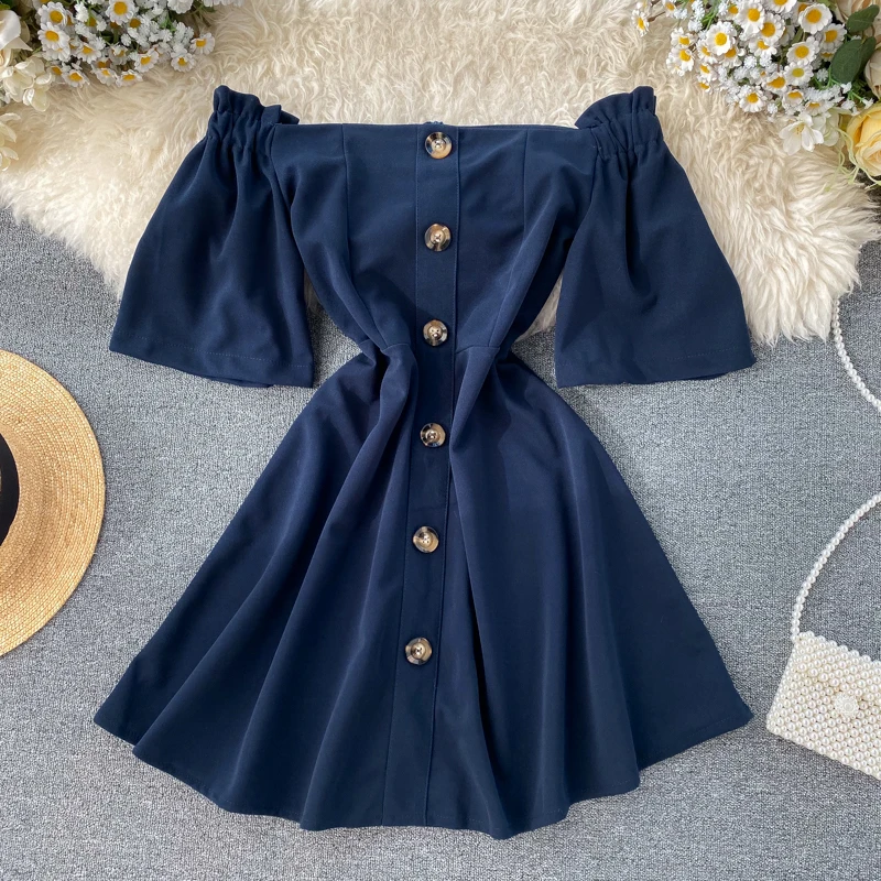 Новинка 2020 года. Весенне-летнее женское платье с открытыми плечами и пуговицами в