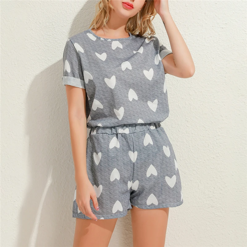 Women Summer Two Pieces Set Casual Heart Printed O Neck Short Sleeves Tops Elastic Waist Shorts Fashion Female Clothing Suit |