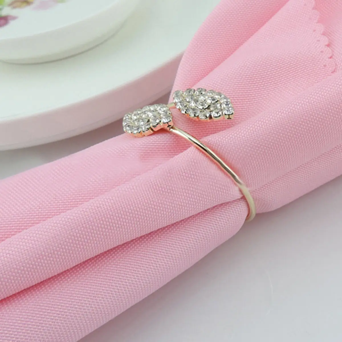 

4X Rhinestone Napkin Ring Serviette Buckle Holder Wedding Party Dinner Decor DIY