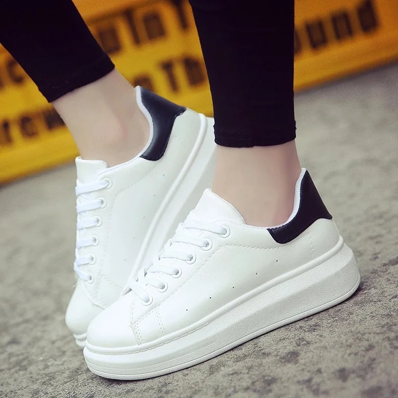 

2021 Women Shoes White Casual Sneakers Women Platform Breathable Shoes For Ladies Outdoor Round Head Female Sneakers Plus Size