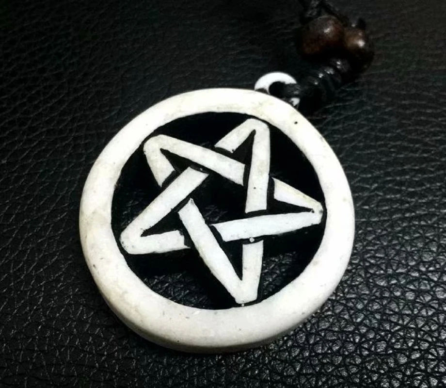 

12 pcs Design Personality Tribal Bone White Color Round Star Necklace Long Rope Chain Male Punk Jewelry