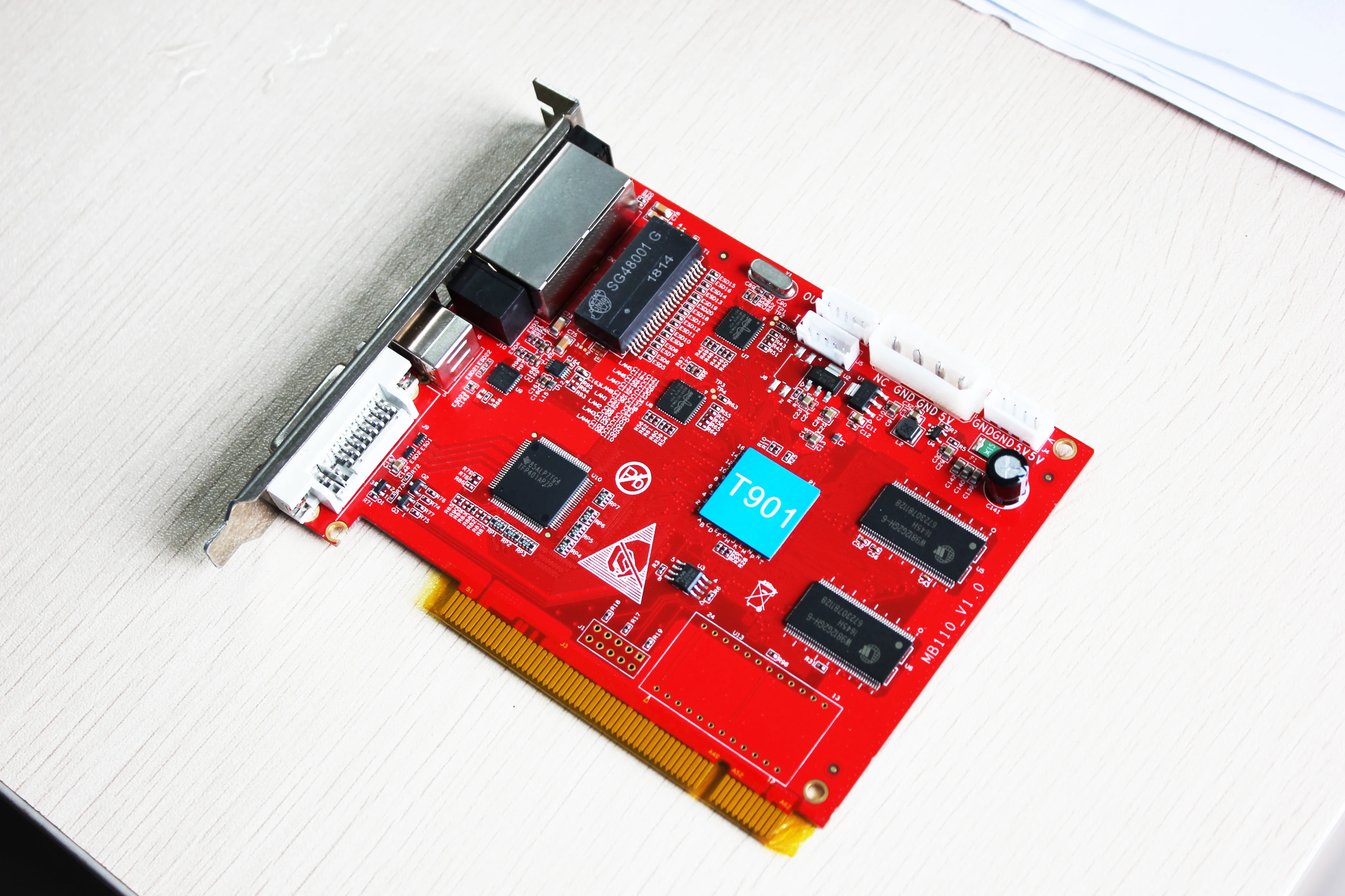 Huidu T901 HD полноцветный синхронный процессор поддержка huidu VP210 светодиодный