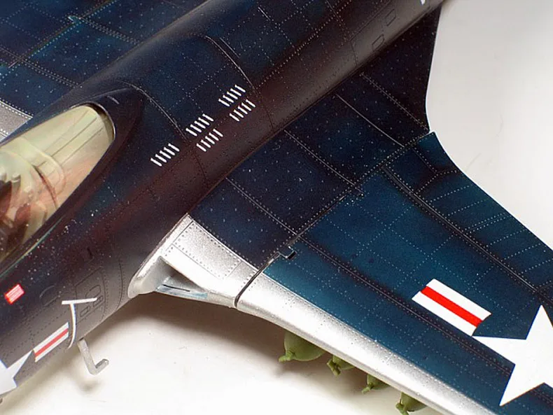 Trumpeter масштаб 1/48 США темно-синий цвет фотоэлемент боевой самолет игрушка