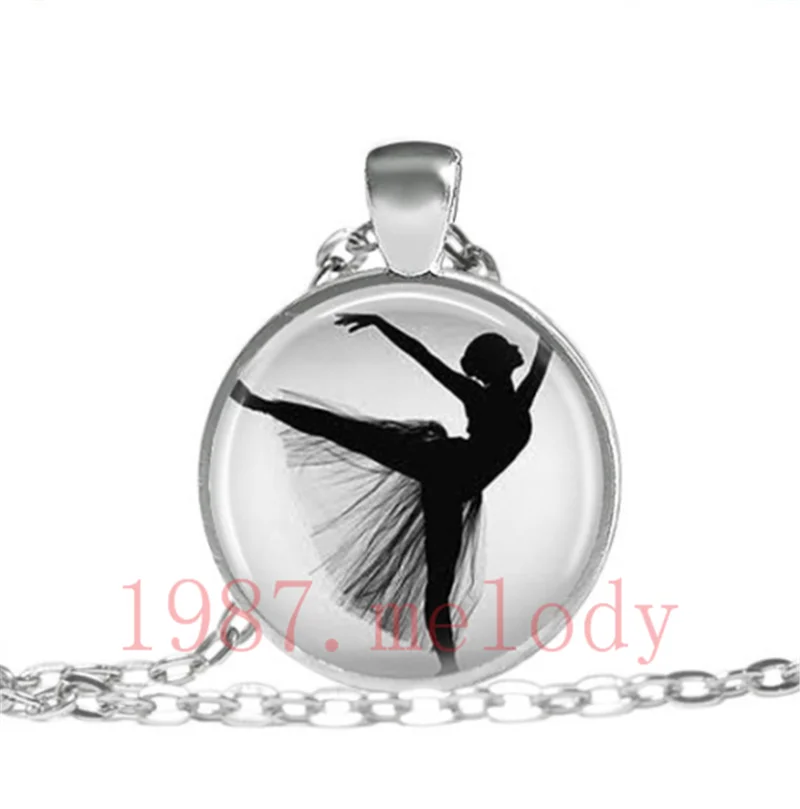 

Ballet Dancer Girl Creative Vintage Photo Cabochon Glass Chain Necklace,Charm Women Pendants Fashion Jewelry Gifts