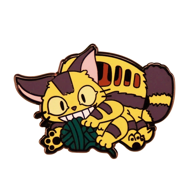 Catbus Игра с игрушечным мячом из пряжи Брошь для любителей вязания Значки эмалированные металлические Значки на лацканы Броши Куртки Модные украшения Аксессуары.