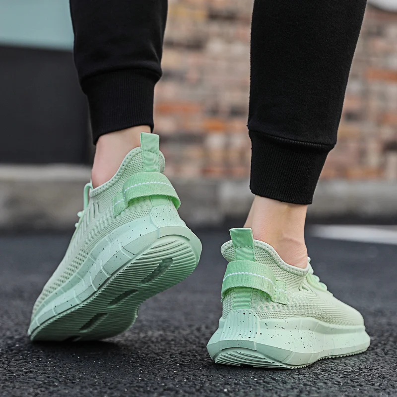 

PUPUDA Men Shoes Mesh Casual Shoes Men Sport Sneakers Breathable Running Shoes Men Summer