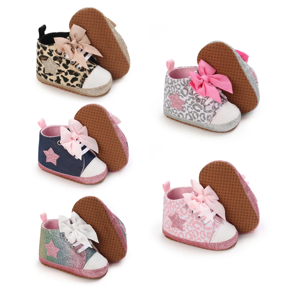 

Детская обувь для мальчиков и девочек, хлопковая мягкая нескользящая подошва со звездами и бантиком, обувь для новорожденных, обувь для пер...