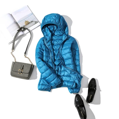 blue Hooded Размера плюс Для Женщин Легкая зимняя куртка-пуховик пальто 90% Белое пуховое пальто леди Зимнее пальто с капюшоном с длинным рукавом, тонкий теплый короткое пальто на молнии - Цвет: blue Hooded