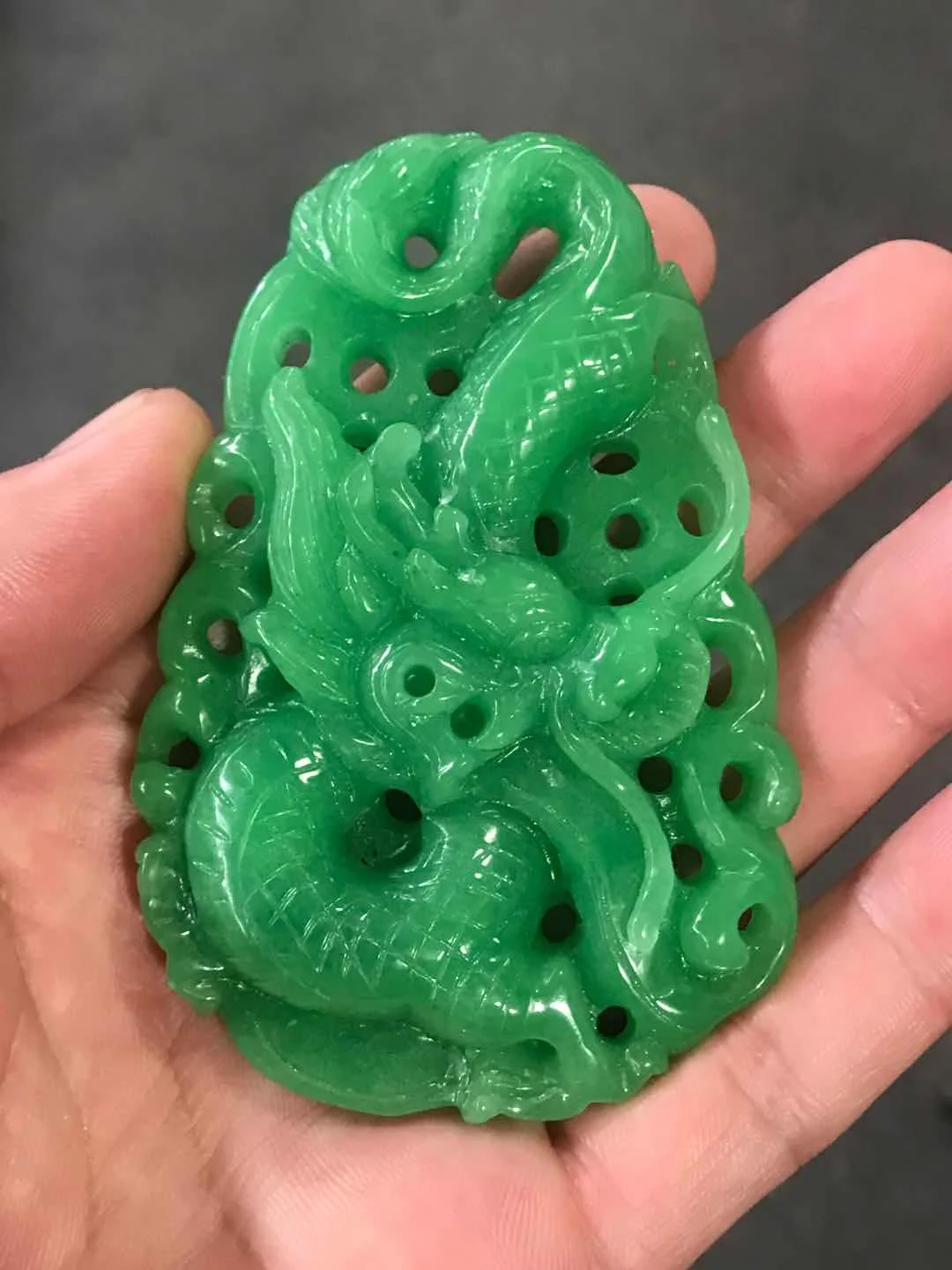 

Подвеска из натурального зеленого нефрита, двухстороннее ажурное ожерелье с кулоном из нефрита с ручной работы для женщин и мужчин