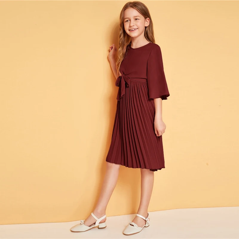 SHEIN/детское однотонное плиссированное платье с завязками спереди для девочек; милое детское платье; коллекция года; Летние Детские платья трапециевидной формы с рукавами-воланами до колена