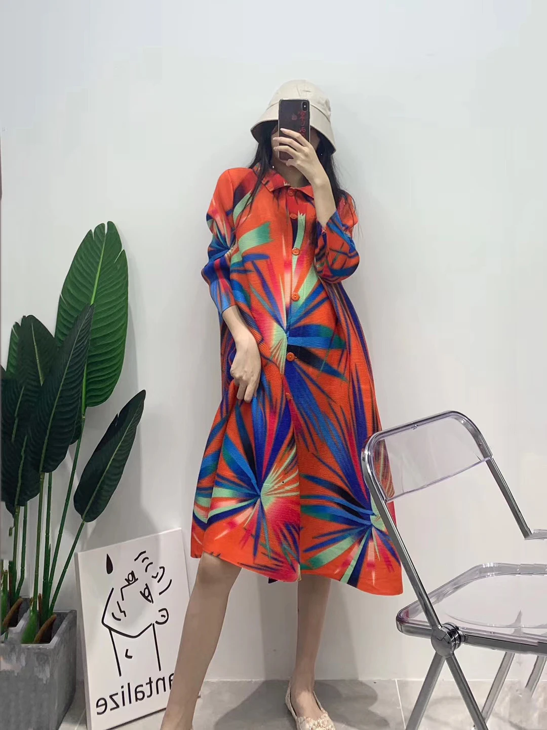 

【TIANPEI】Fall for dress women summer Miyake pleated aurora print dress Turn-down Collar button plus size fashion indie clothes