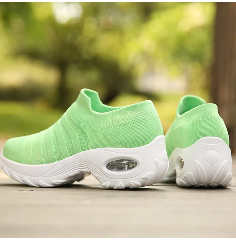 

Women's Shoes