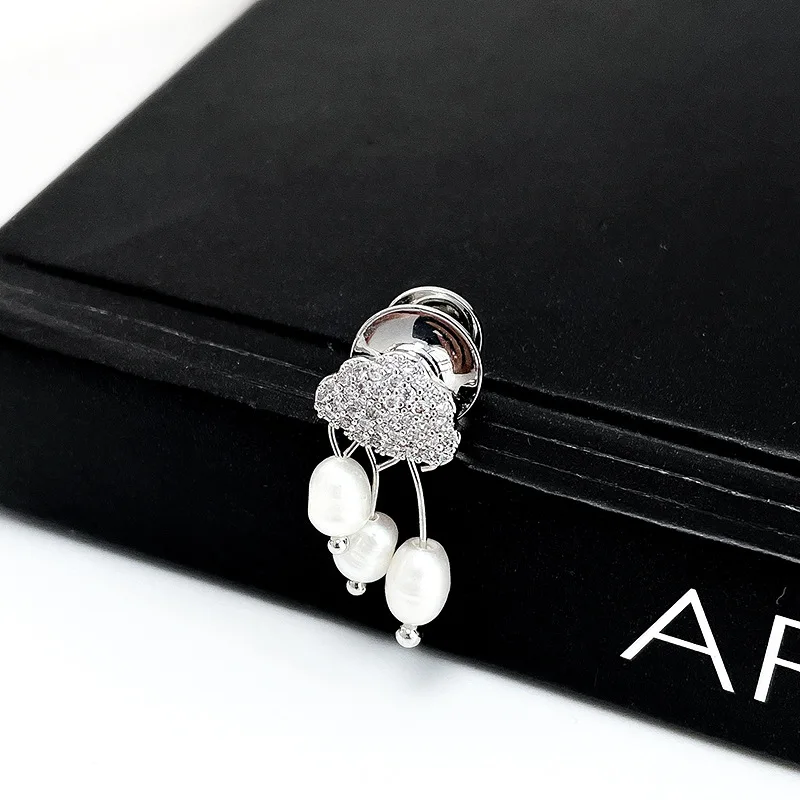 

French Classic Irregular Genuine Pearl Pendant Earrings for Women Girls Silver Color Metal Cartoon Cloud Earrings Accessories
