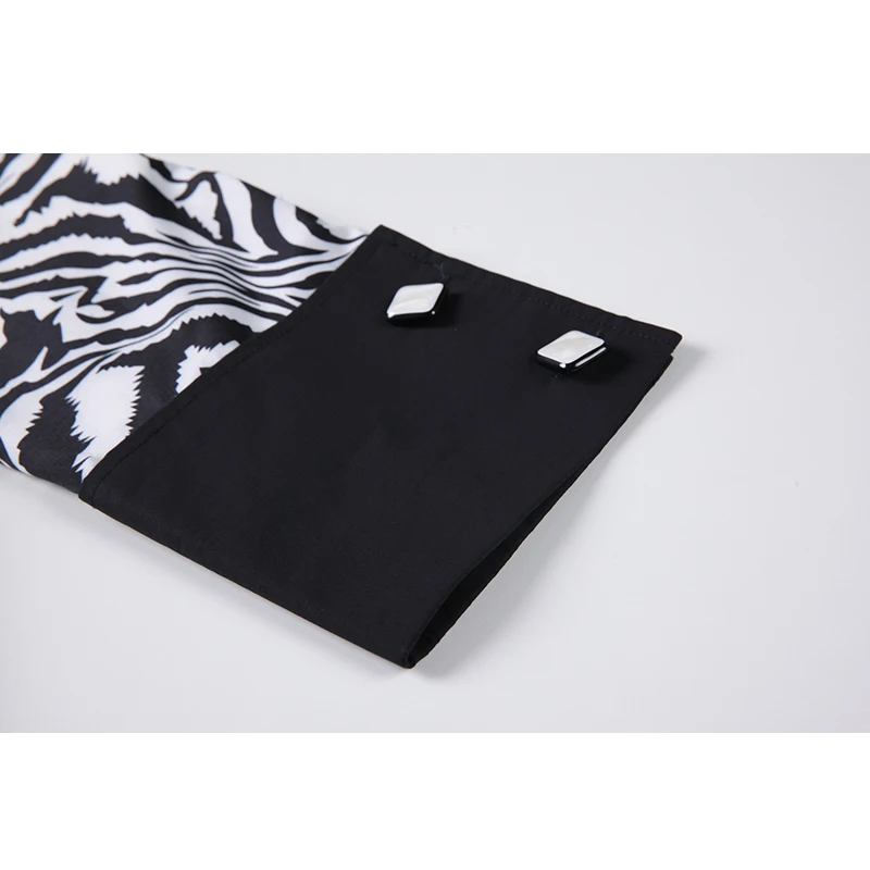 

Fashion Casual Oversized Women Blouses 2020 Autumn Long Sleeve Loose Streetwear Zebra Print Tops Button Down Shirts Blusas