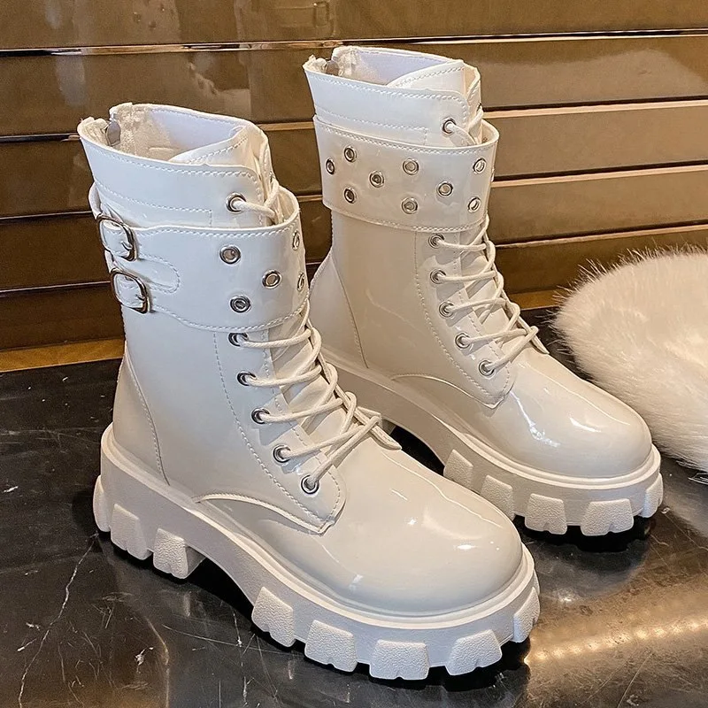 

2021 New INS Buckle Strap Mid-Calf Boots British Style Female Autumn Thick Bottom Motorcycle Boots Women Plush Round Toe Botas