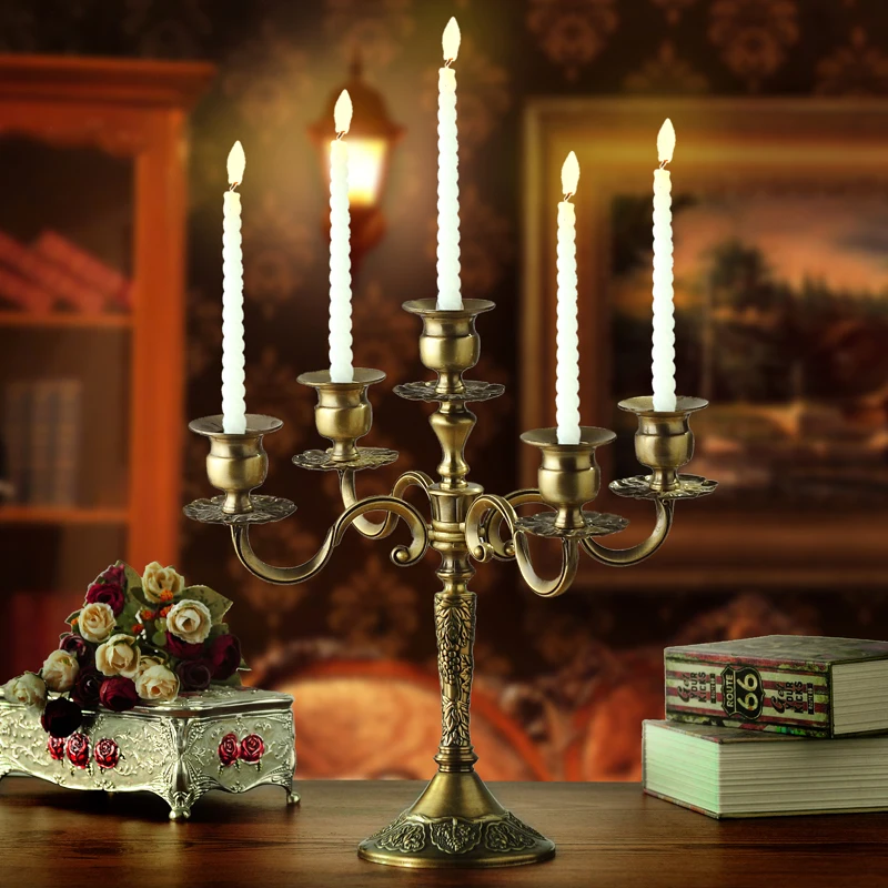 

Luxury Candle Holder Golden Romantic Dinner Dinner Table Candlestick Vintage Portavelas Decoracion Wedding Decorations ED50ZT