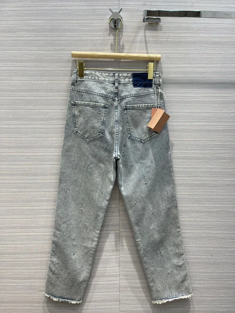 Spring/summer 2021 women's new temperament commute casual water drill decoration grinding edge straightened jeans