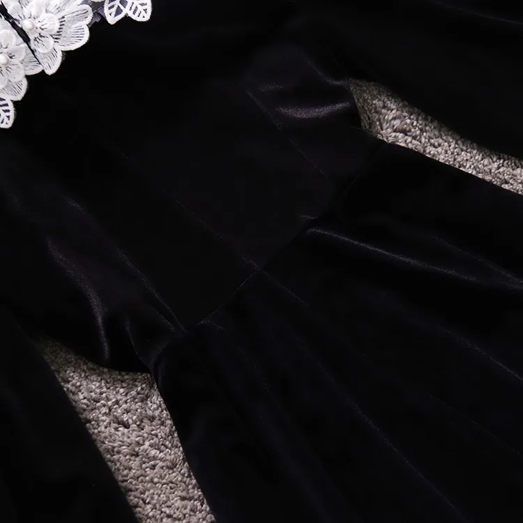 

2020 Autumn Winter New Female Chic Square Collar Flower Beading Lantern Sleeve Velvet A-Line Dresses Women's Elegant Slim Dress