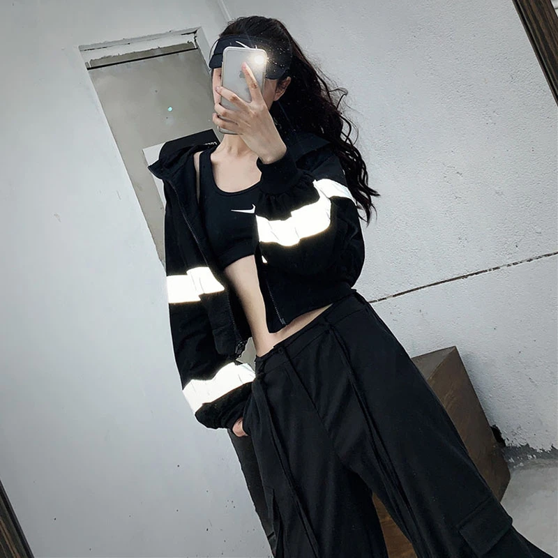 Осенняя Куртка женская уличная Светоотражающая Лоскутная Короткая Черная