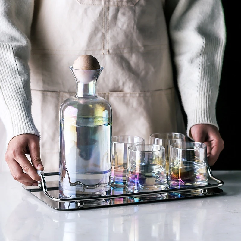 

Luxury Whiskey Glasses Sets Water Kettle with Wood Ball Lid Clear Jug for Juice Cocktail Wine Glasses Set