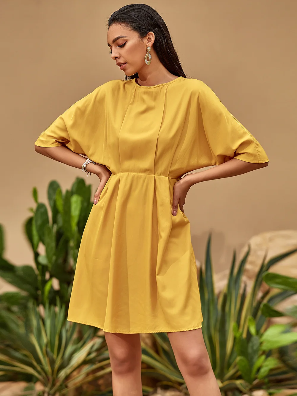 

Brand New Solid Elegant Ladies Party Dress Women Fashion O-Neck A-Line Batwing Sleeve Mini Dress Slim Plus Size Vestidos Femme