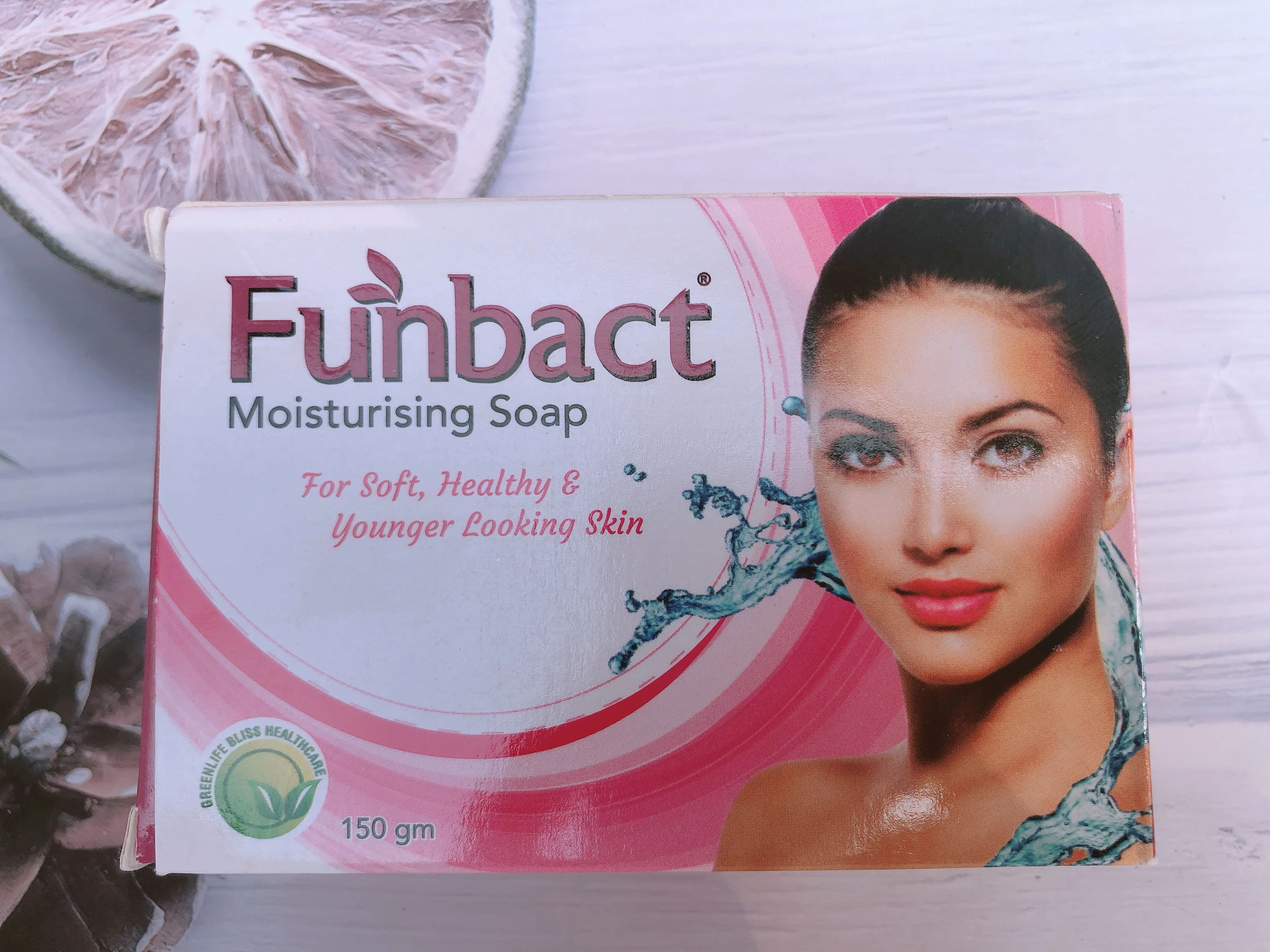 

Funbact Moisturising Beauty Soap 150g
