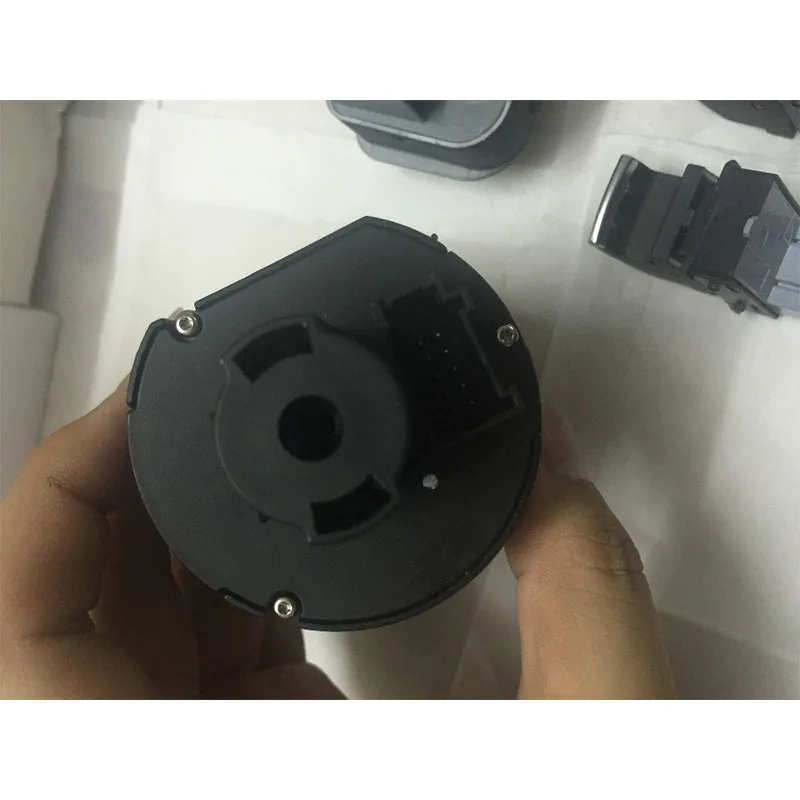 Бесплатная доставка 5ND 941 531A для Volkswagen VW Golf & jetta MK 5 6 Tiguan Caddy Passat B6 CC Polo хромированная