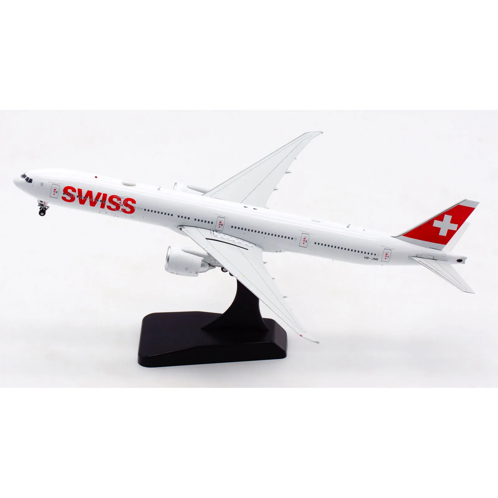 Сборная модель самолета AV4109 Aviation 1:400 SWISS Airlines "StarAlliance" Boeing B777-300ER из сплава HB-JNB.