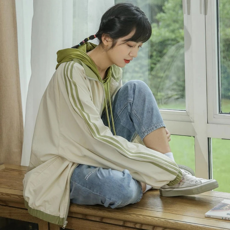 

Куртка женская ветрозащитная с капюшоном, Повседневная тонкая ветровка от солнца, в стиле бойфренд для туризма и гор, весна-осень