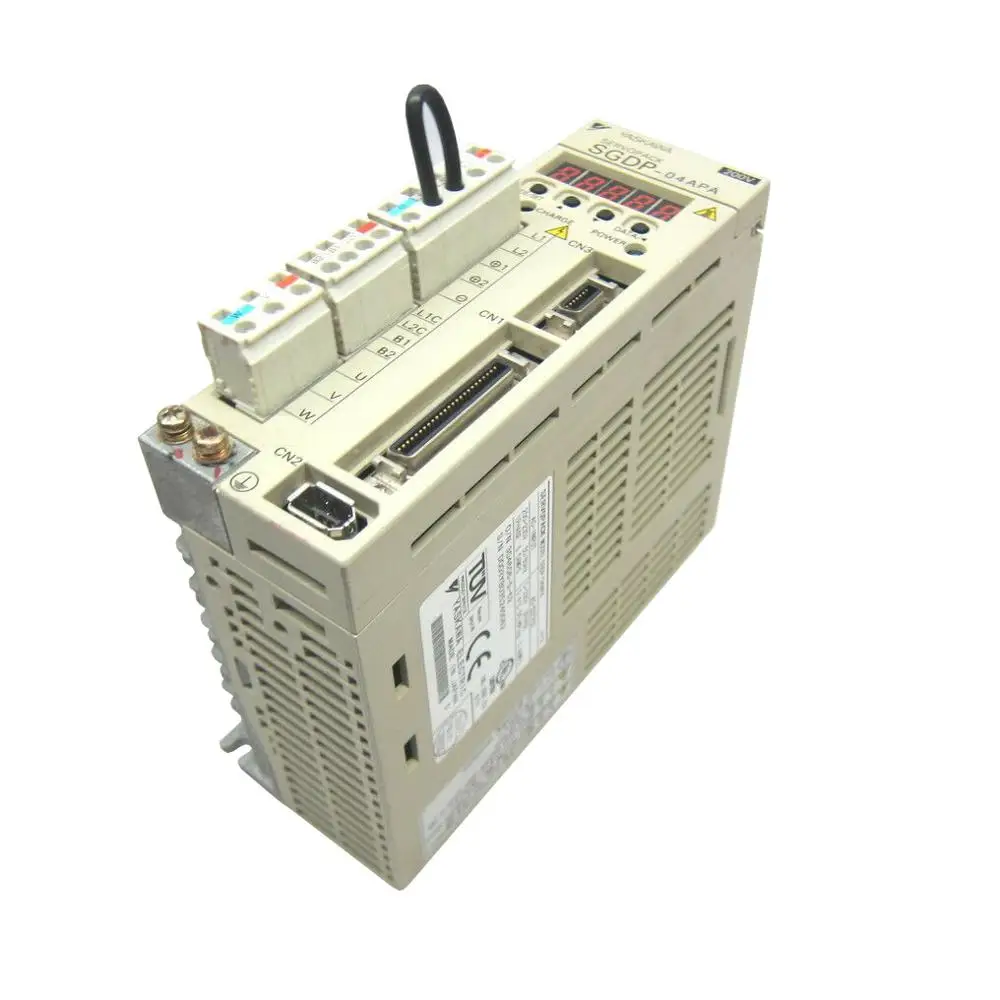 

New yaskawa electric servopack 3-phase servo drive SGDP-04APA 400w