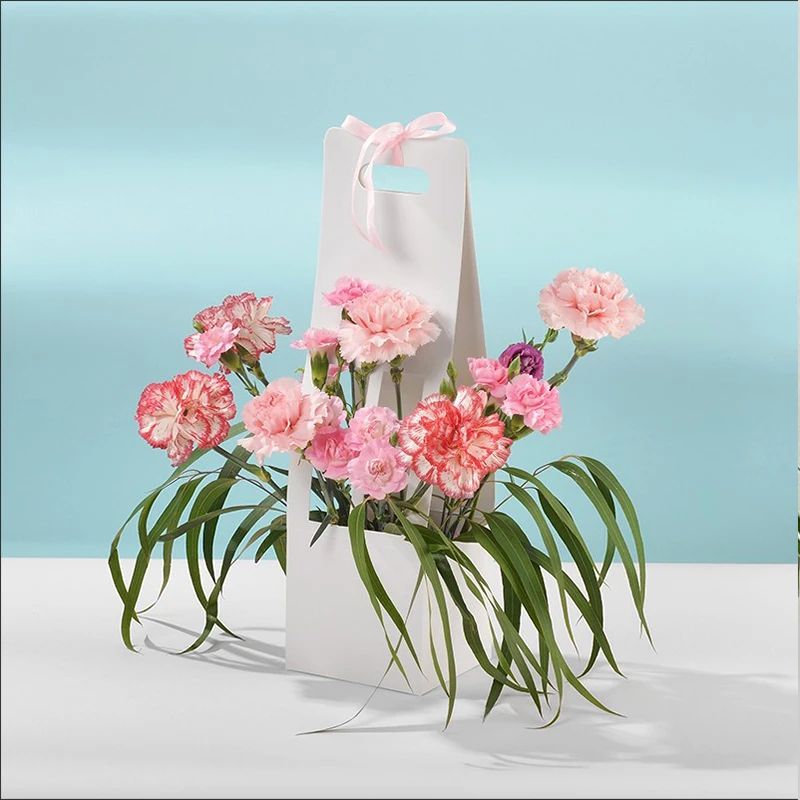 

Portable Flower Box Waterproof Paper Handy Gift Bag Kraft Handbag Wedding Rose Party Gift Box Packaging For Candy Cake Birthday