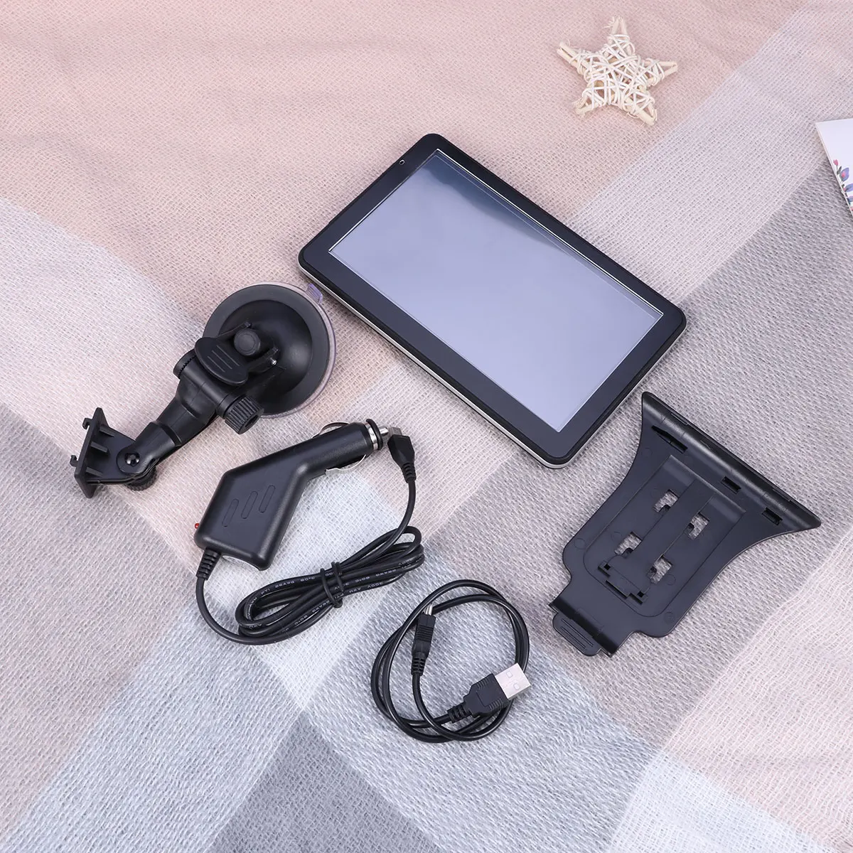 1PC European Maps 128MB 4GB 7 Inch Practical Satellite Nav Multimedia FM Player GPS Navigator For Car Truck Lorry Vehicles |