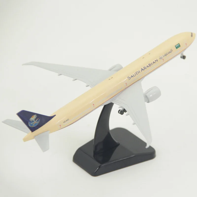 

19CM Airplane Model Diecast 1/400 Boeing B777-300 SAUDI ARABIAN AIRLINES Landing Gear Aircraft Plane Collectible Display Gifts