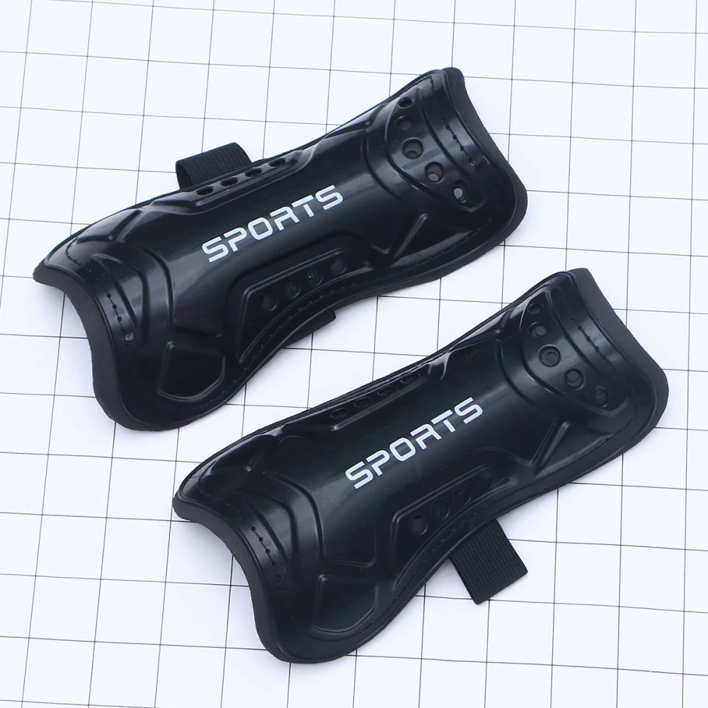 

1 Pair Lightweight and Breathable Child Calf Protective Gear Soccer Equipment for 3-10 Years Old Boys Girls Children Teenagers (