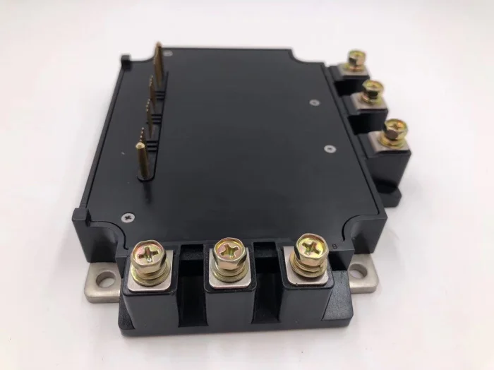 

Оригинал PM300RLA060, может предоставить тест, 1 год гарантии