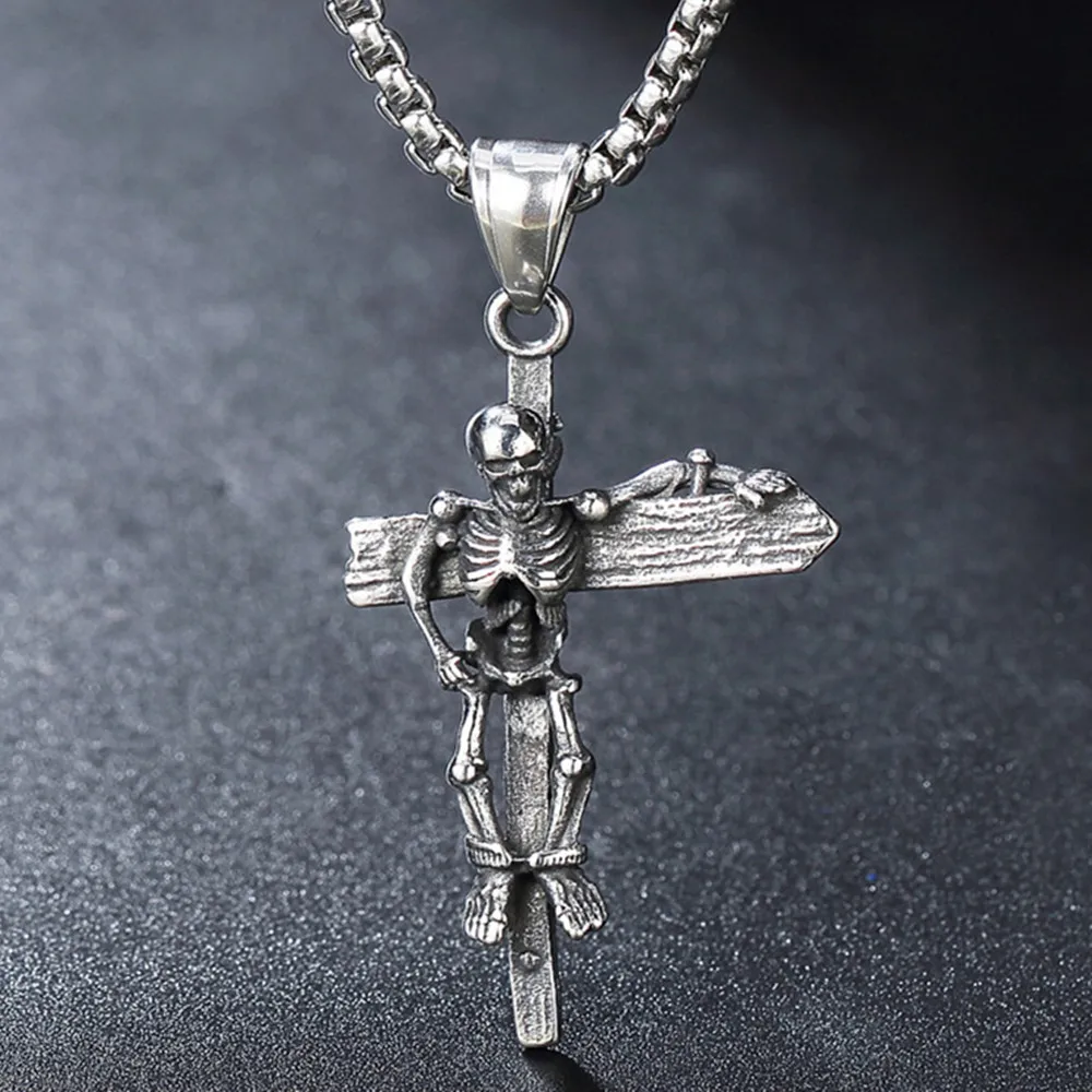 

Stainless Steel Decaying Skeleton Man Pendant Chain Cross Necklace Men's Fashion Wild Jewelry