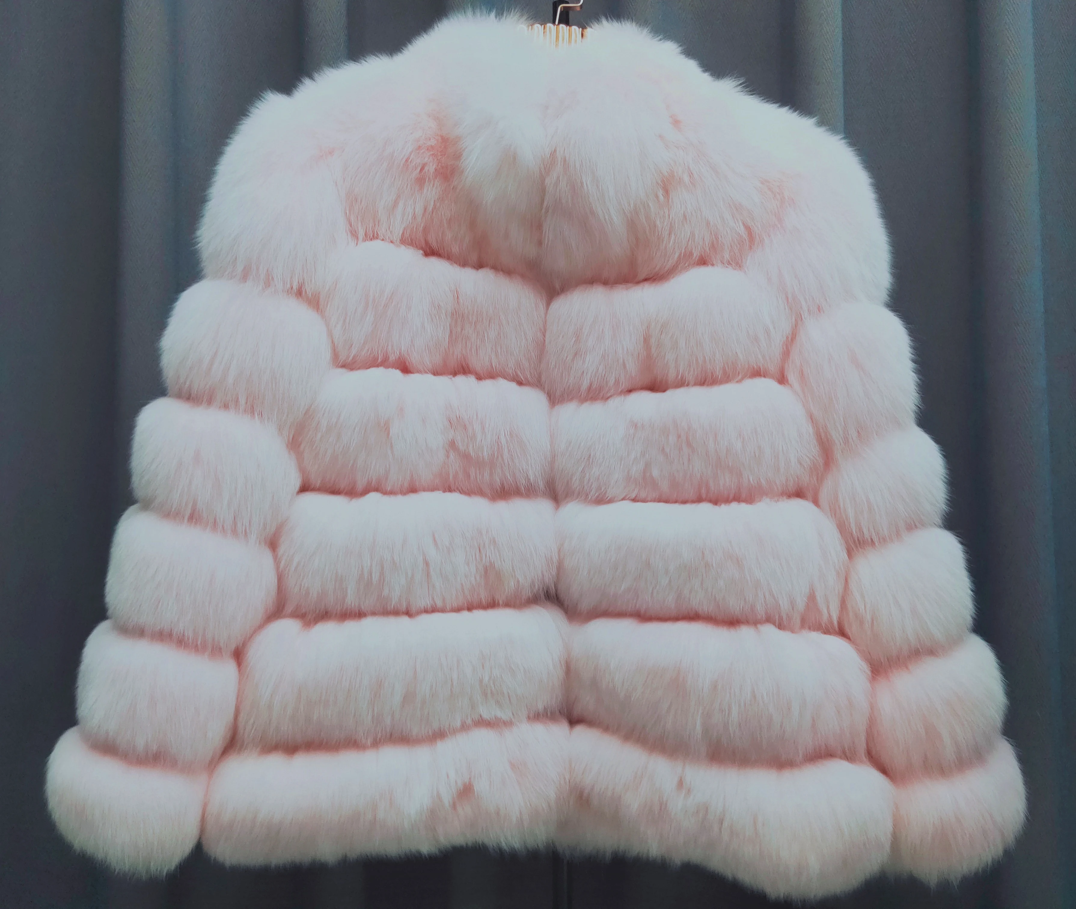 

Light Pink Fox Fur Fur Transverse Stripes Coats Outwear Jackets Winter Blazer Stand Up Collar Women Jacket Plus Many Colors