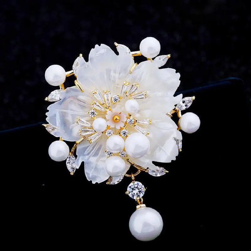

New Korean Edition Limited Natural Mother Rose Pearl Brooch Natural Zircon Fashion Temperament Female Gold Brooch Jewelry