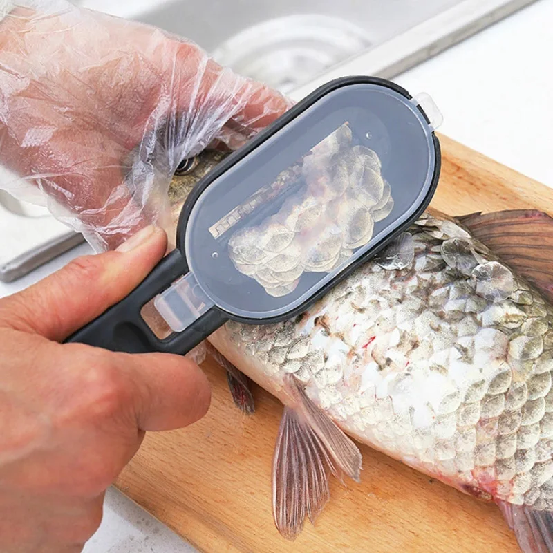 

2 In 1 Fish Skin Brush Plastic Fishing Scale Brush Built-in Fish Cutter Scraping Fast Remove Fishs Knife Cleaning Scaler Scraper