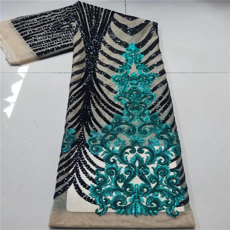 

2021 green Latest French Nigerian Laces Fabrics High Quality sequins white Tulle African Laces Fabric for Wedding dres