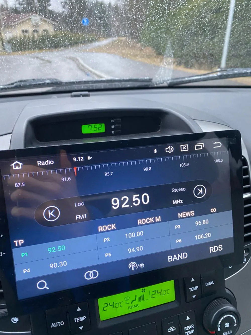 Автомобильный мультимедийный плеер 2DIN на Android с вращающимся экраном GPS Bluetooth Wi-Fi